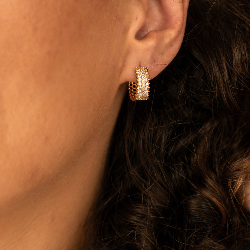 Brinco Argola Cravejado Microzircônias