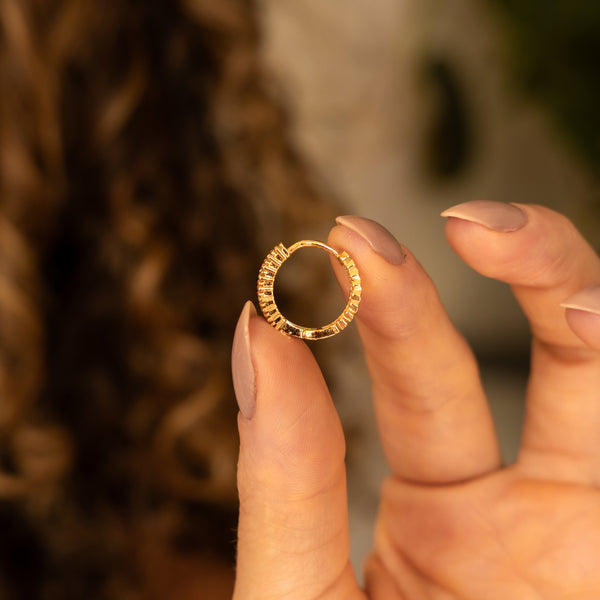 Brinco Argola Cravejado Microzircônias