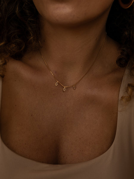 Colar Pingente Navete Trio Zircônia Banho Ouro 18k