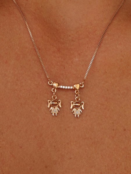Colar Pingente Filhas Cravado Brilhante Banhado Ouro 18k
