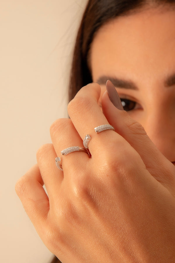 Anel Ajustável Meio Cravejado P925