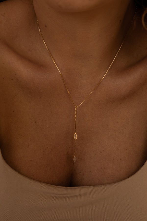 Colar Gravata Navete