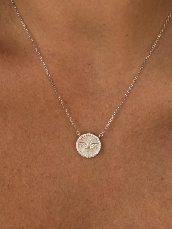 Colar Medalha Divino Espírito Santo Médio Prata 925 com Cristais