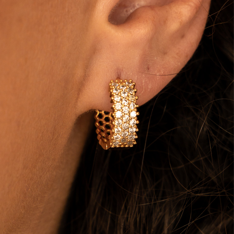 Brinco Argola Cravejado Microzircônias