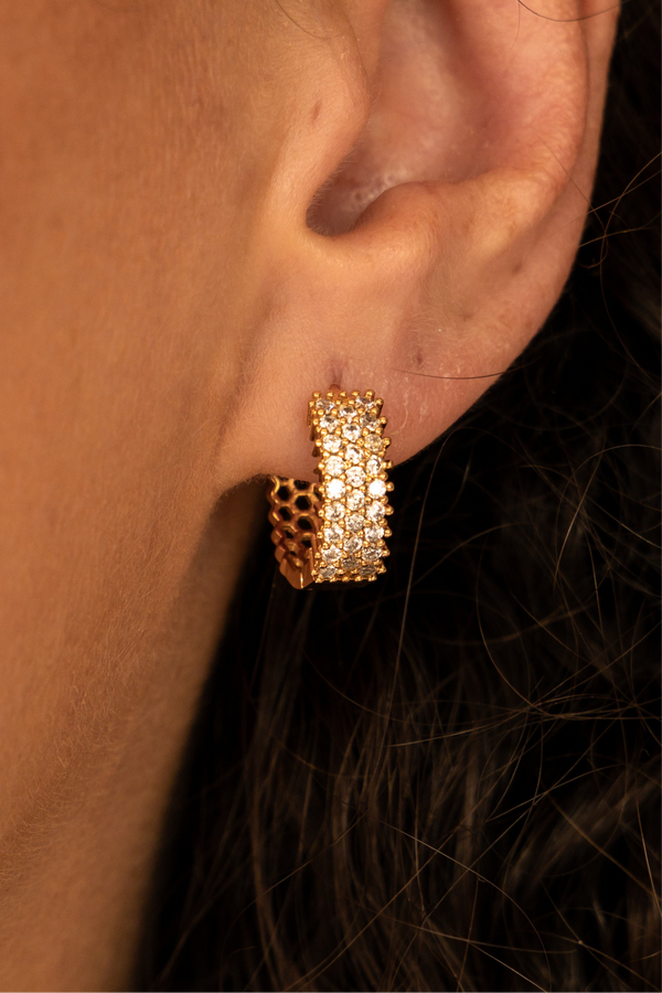 Brinco Argola Cravejado Microzircônias