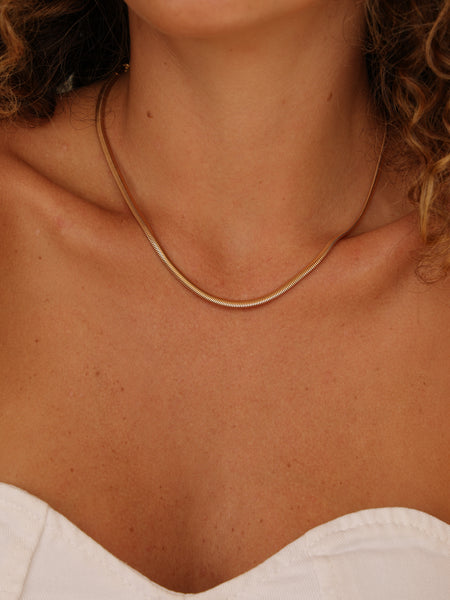 Corrente Malha Alemã Banho Ouro 18k — 35 cm + 10 cm Extensor