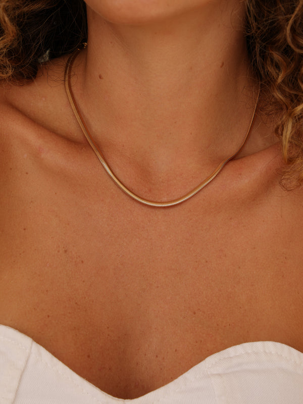 Corrente Malha Alemã Banho Ouro 18k — 35 cm + 10 cm Extensor