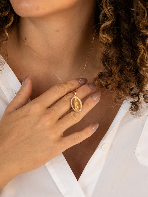 Colar Medalha Nossa Senhora de Fátima Banhado Ouro 18K Zircônias