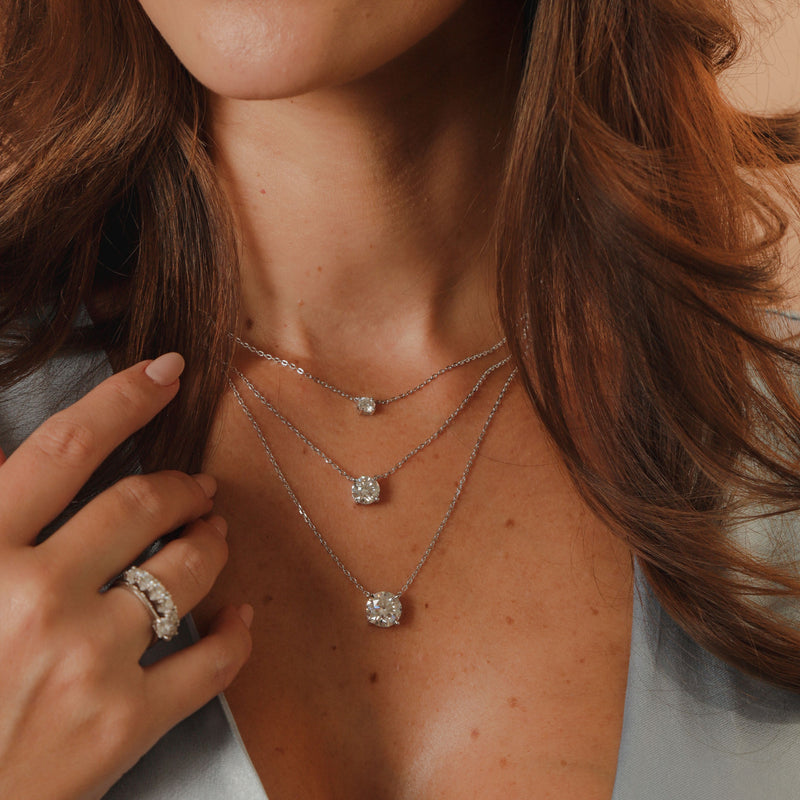 Colar Ponto de Luz Moissanite 5MM(0.56CT) P925