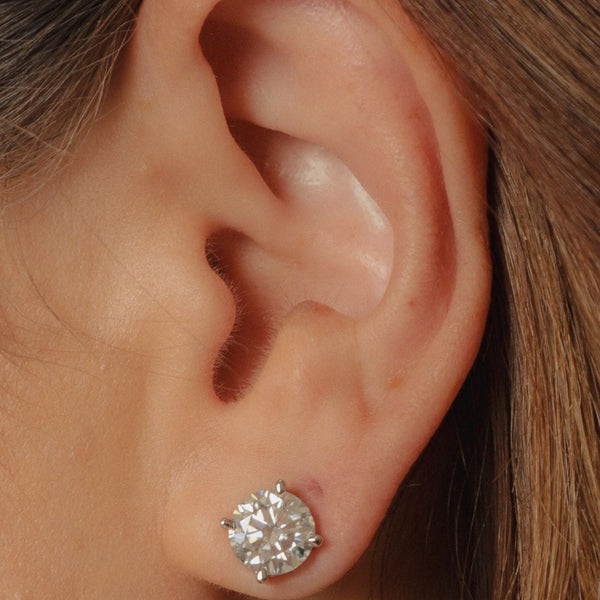 Brinco Ponto de Luz Moissanite 8MM(4.0CT) P925