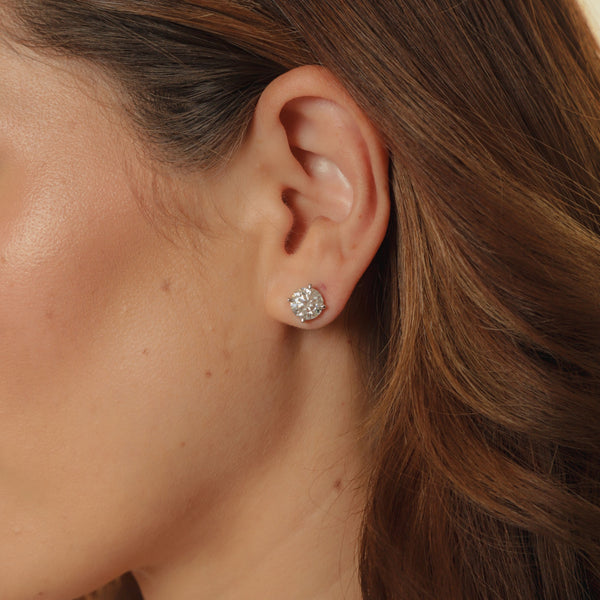 Brinco Ponto de Luz Moissanite 8MM(4.0CT) P925