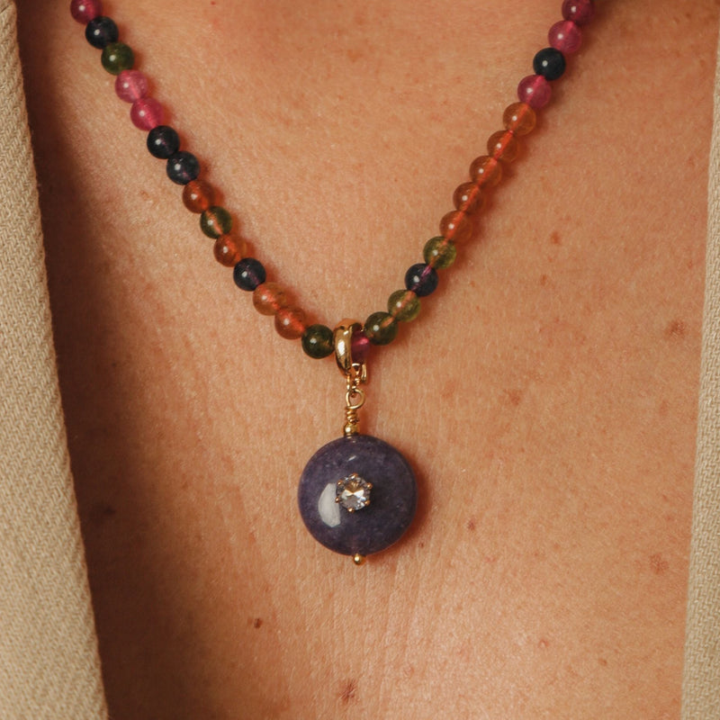 Colar Pedra Natural Jade Turmalina Pingente Jade Lilas e zirconia Lilas