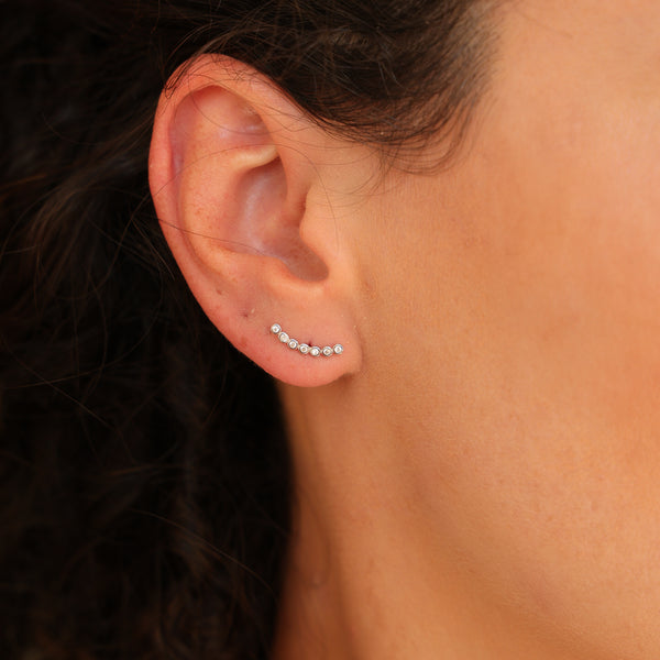 Brinco Ear Cuff Cravação Inglesa Brilhante P925