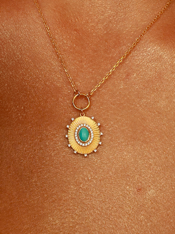 Colar Prata 925 Banho Ouro Pingente Oval Frisado com Turquesa e Zircônias