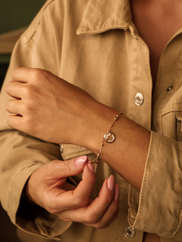 Pulseira Divino Espírito Santo Medallhão Dourado Banho Ouro 18k