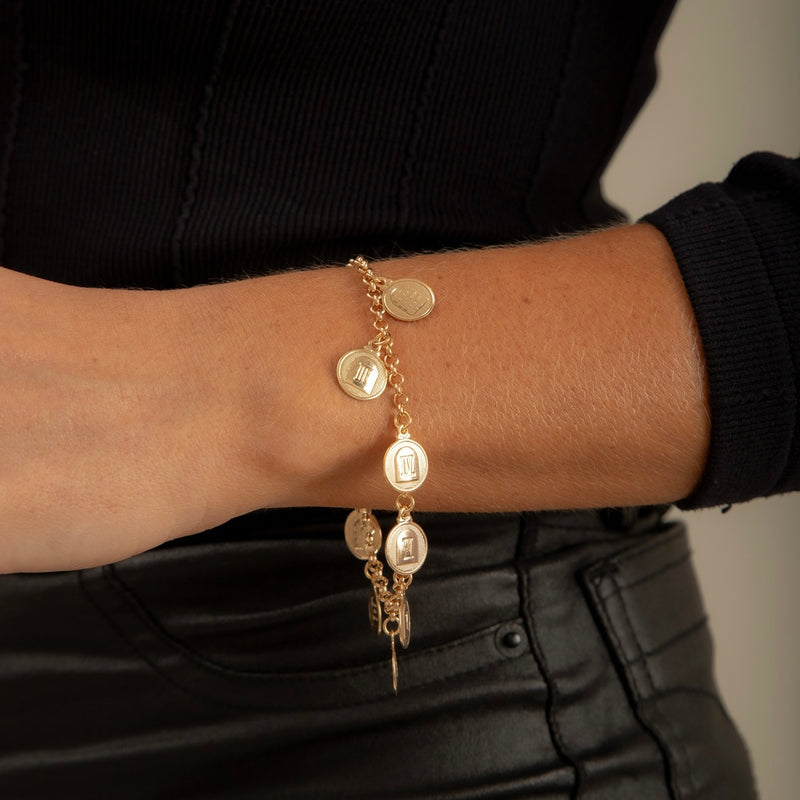 Pulseira com medalhas os 10 mandamentos e número romanos