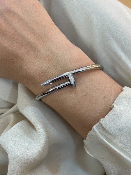 Bracelete Rígido Prego Cravejado Zircônias Ródio Branco